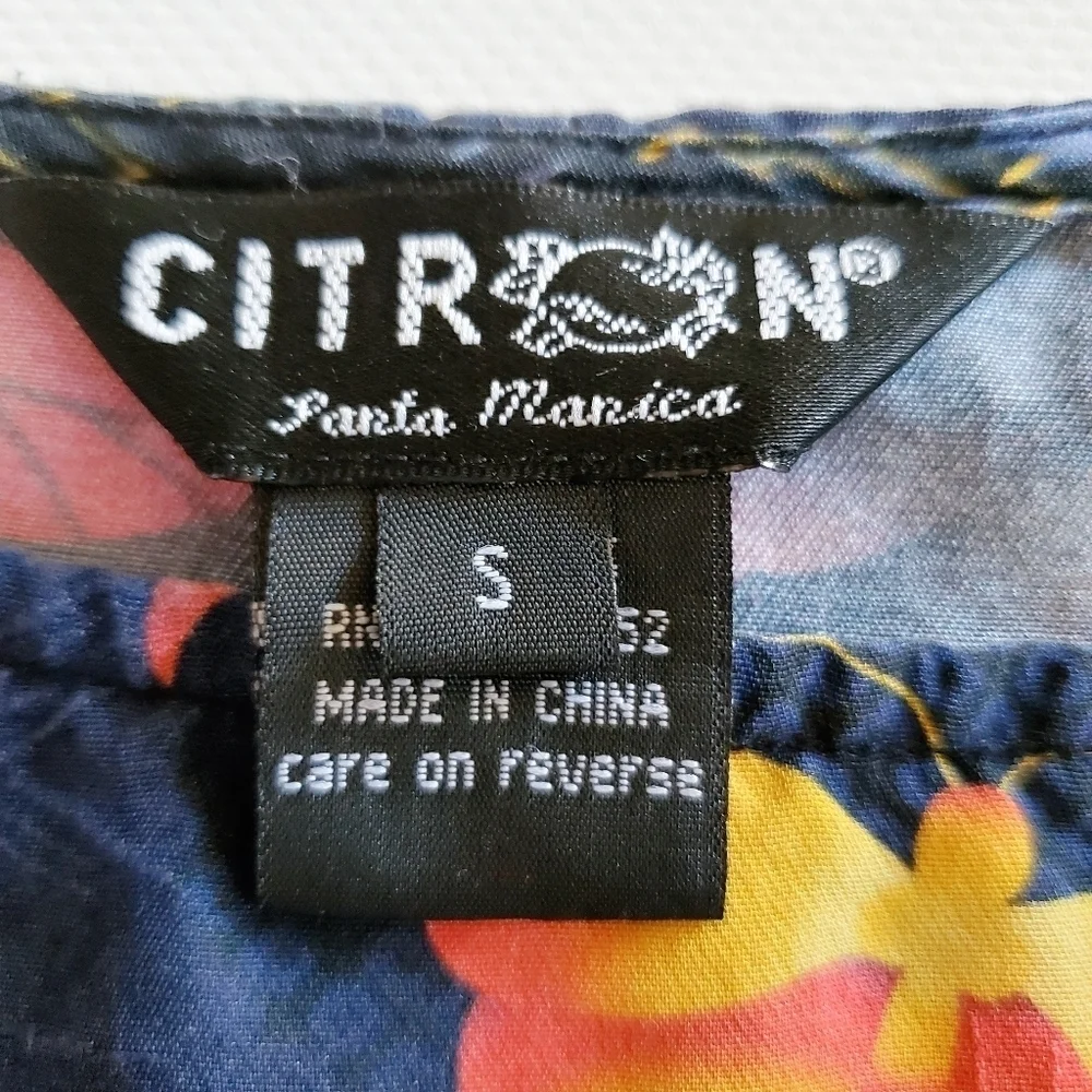 1003 * Citron Santa Monica 100% Silk Butterfly Print Blouse Lightweight Size S - Picture 3 of 8